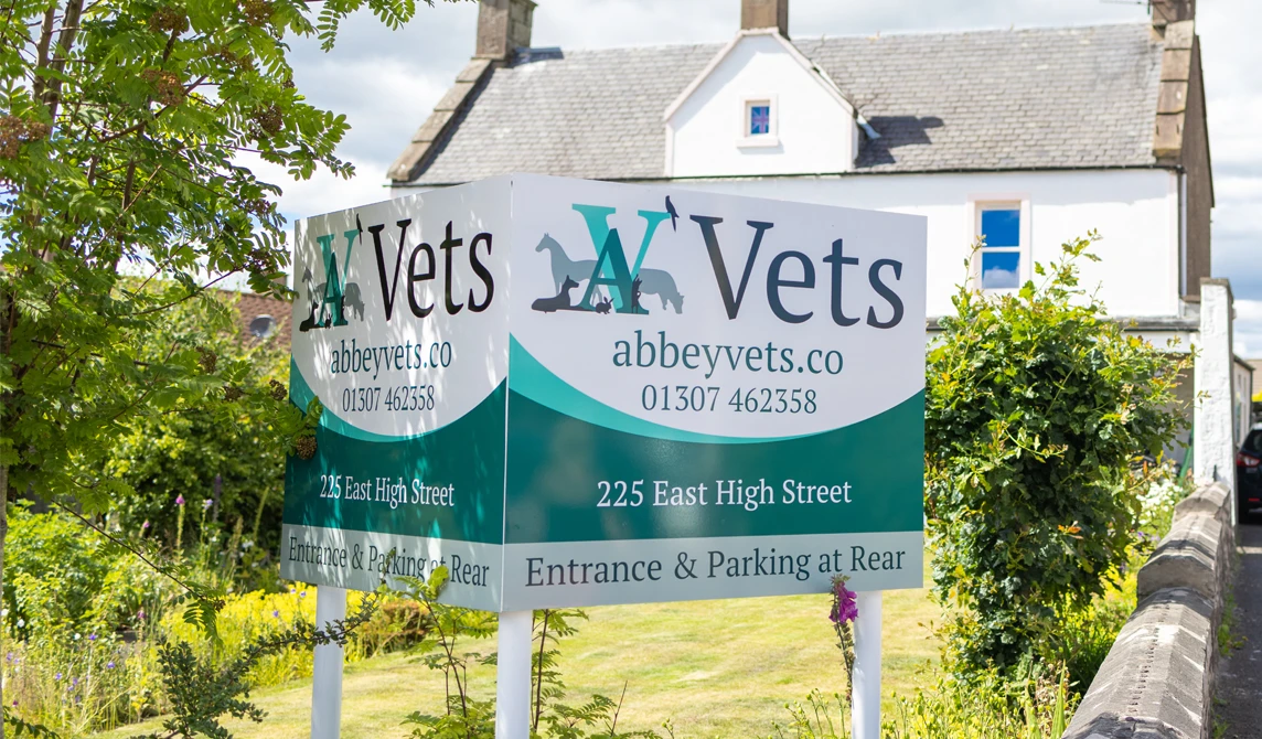 Abbey Vet Forfar practice sign