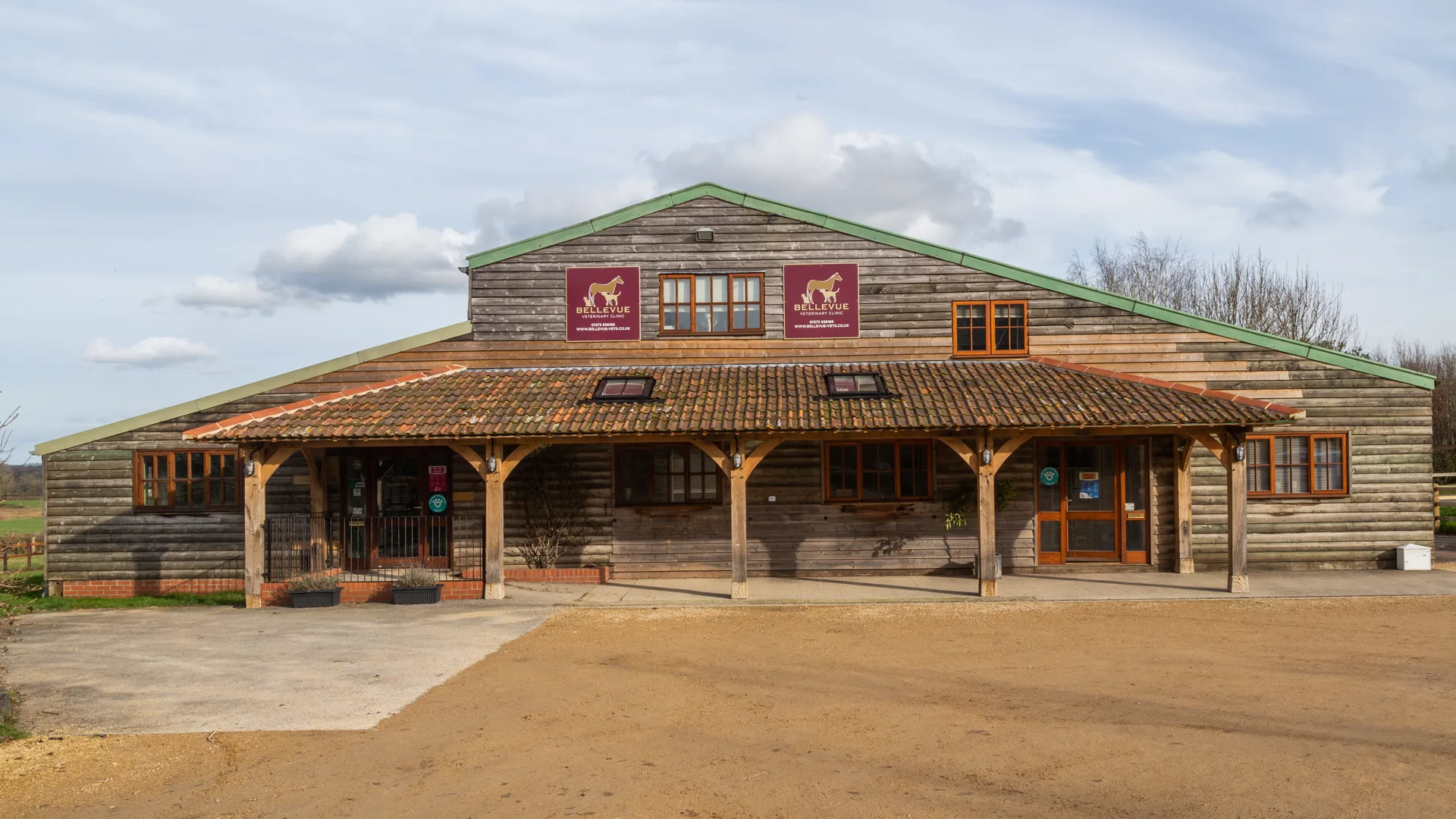 Bellevue Vet Clinic building